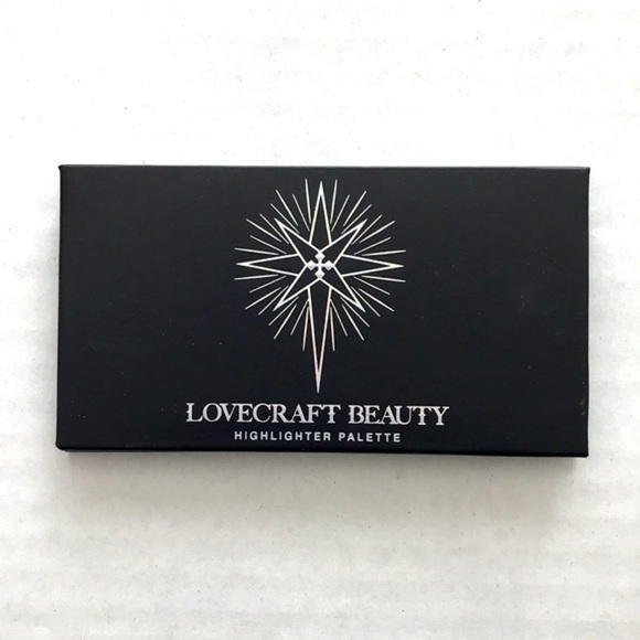 Lovecraft Beauty Highlighter Palette - Picture 3 of 5